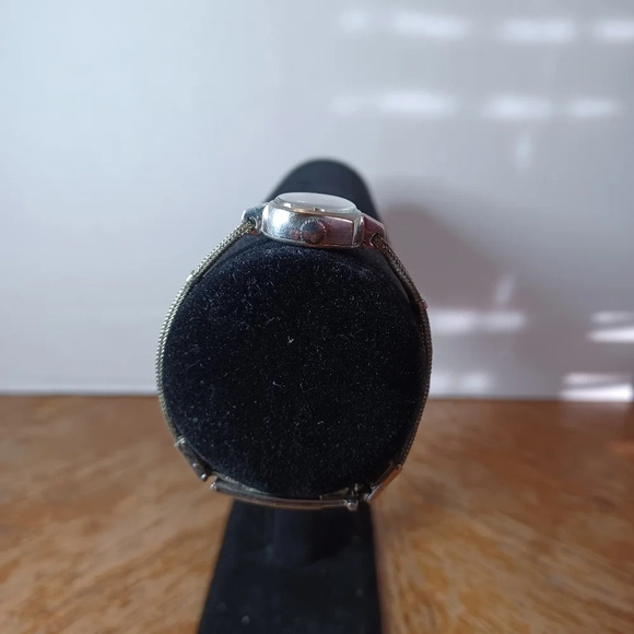 VINTAGE Hamilton Women's 10K Gold Filled Swiss Manual Wind Watch tested running - Picture 3 of 6